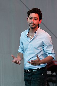 2016-02-18 23-34-00